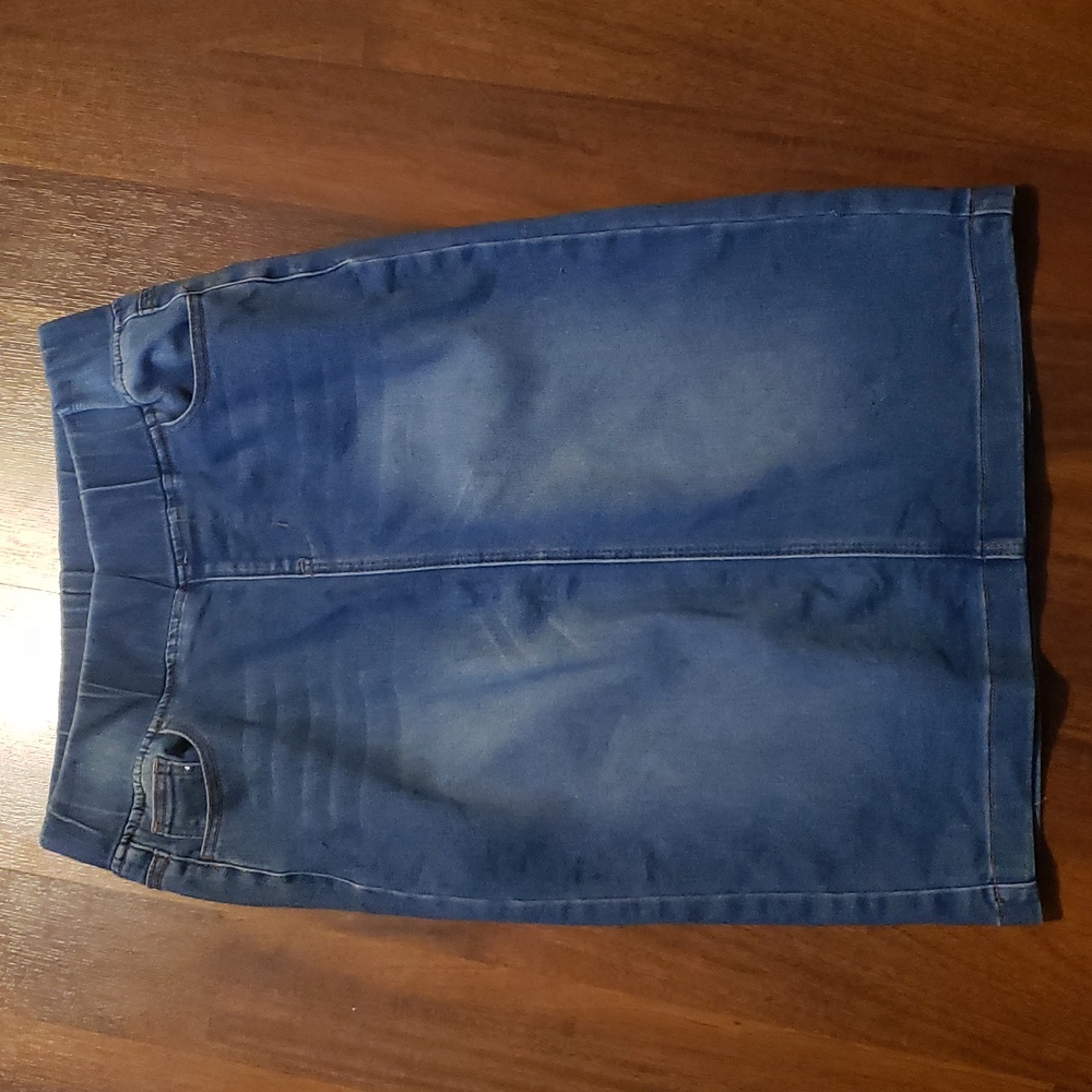 Jean skirt with elastic band Size S
